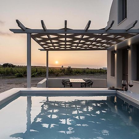Melivoia House Collection - Private Jacuzzi Villas Foinikiá Exteriér fotografie